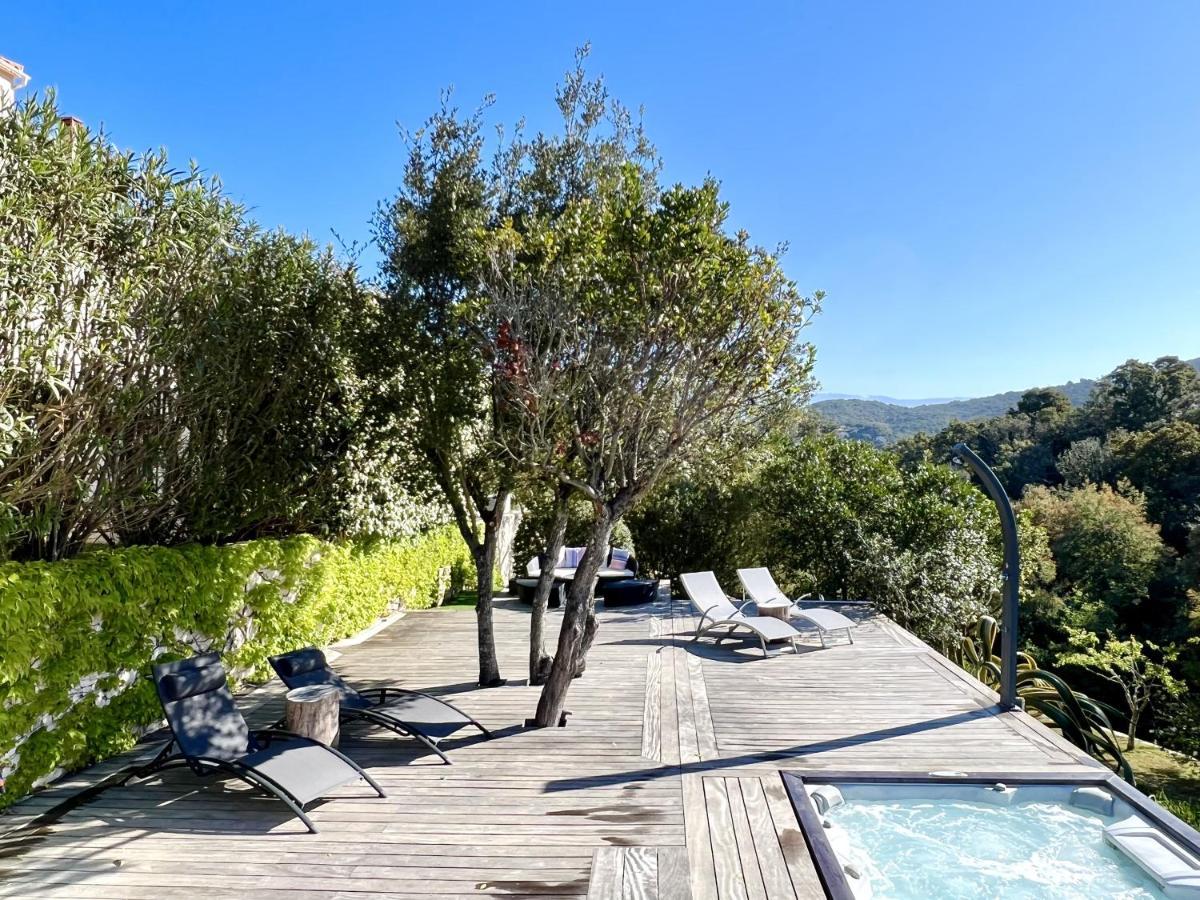 F2 avec jacuzzi, pétanque, à 3 min mer, dans grande propriété Porticcio  Exterior foto